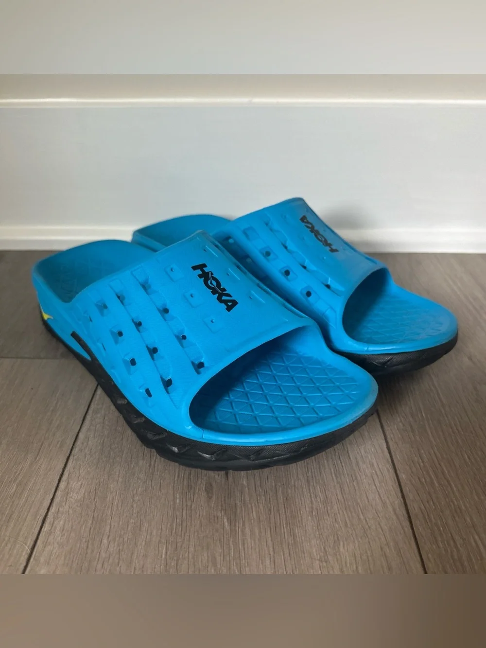 Hoka easy slip